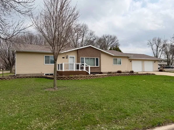 814 Hills Ave, Jackson, MN 56143