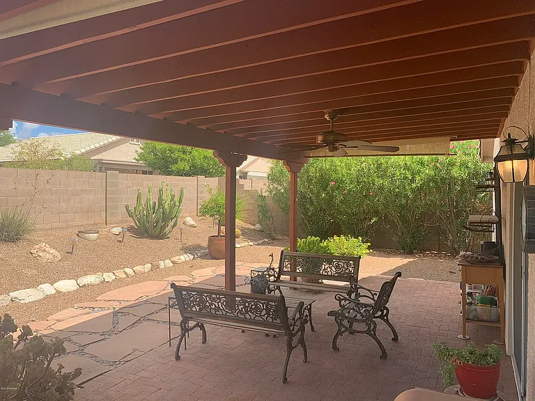 2010 W Cholla Vista Dr — Photo 7