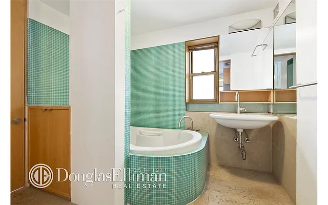 Rented by Douglas Elliman | media 5