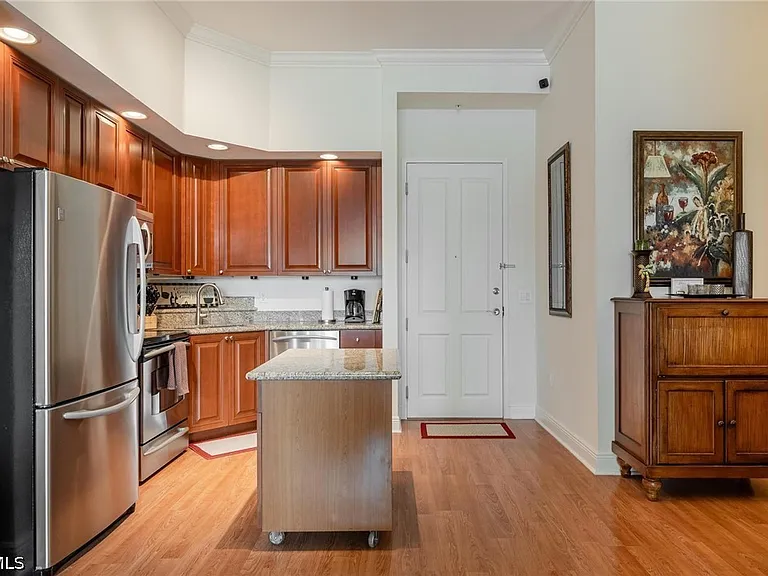 2825 Palm Beach Blvd #703 — Photo 10