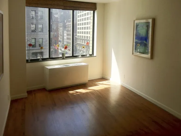 5 E 22nd St APT 8H, New York, NY 10010