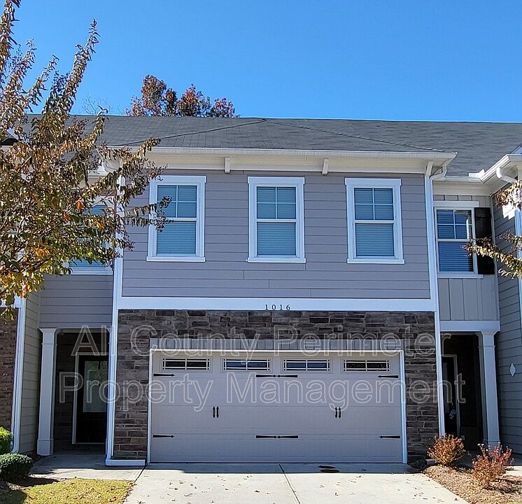 1st image of 1016 Candela Ln