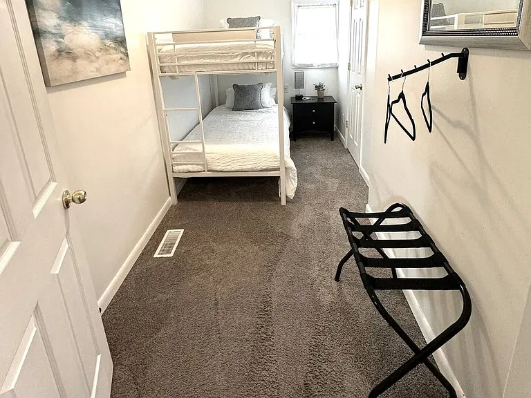 2708 S Rogers St #2708 — Photo 9
