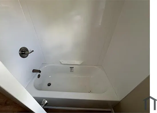 304 E Montgomery Ave — Photo 5