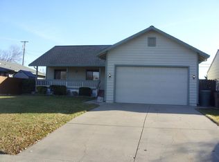 887 J St, Lincoln, CA 95648