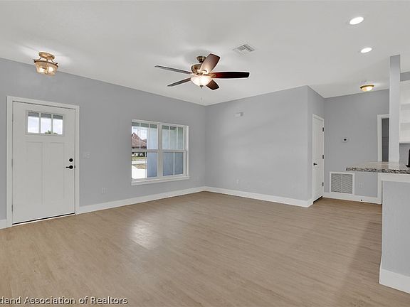 2nd image of 3024 Duane Palmer Blvd