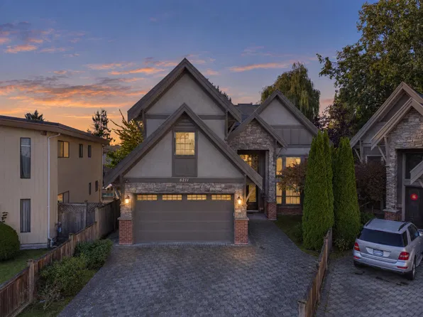 6211 Bellflower Dr, Richmond, BC V7C 2H7