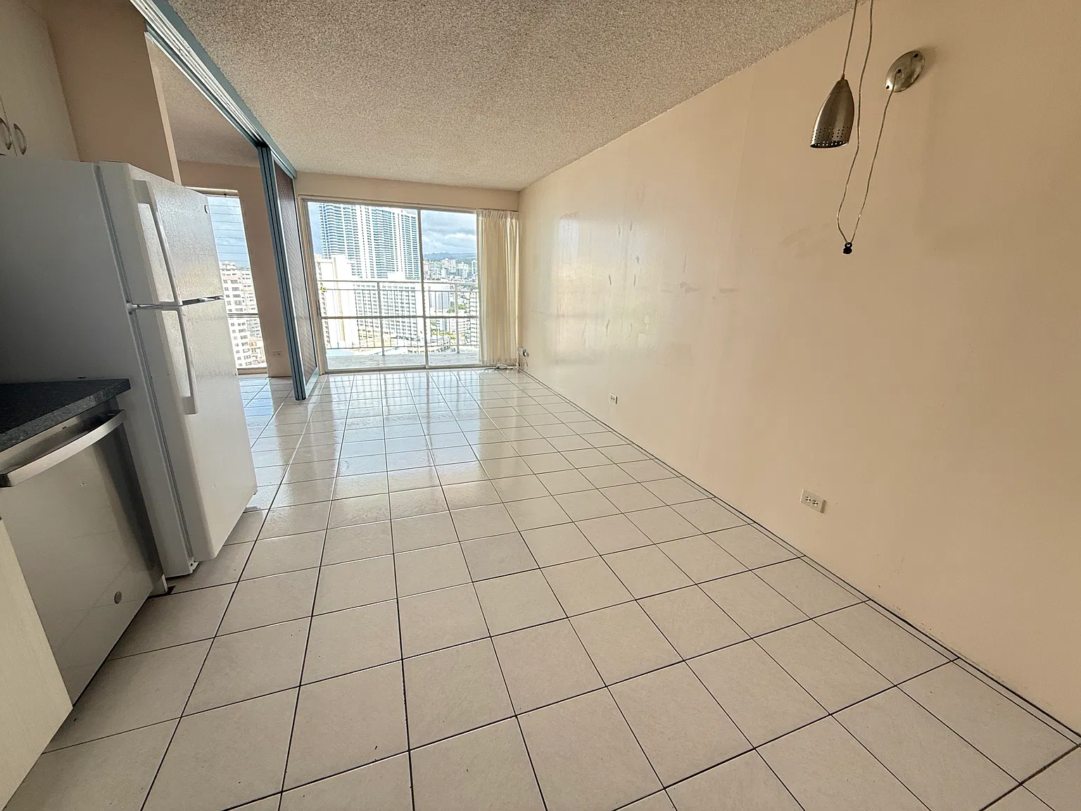 1 bed, 484 sqft, $1,900 — Photo 2
