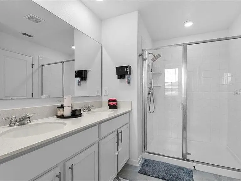 570 Jett Ln — Photo 19