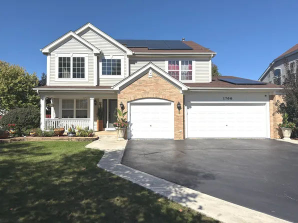 1766 Newbridge Cir, Elgin, IL 60123