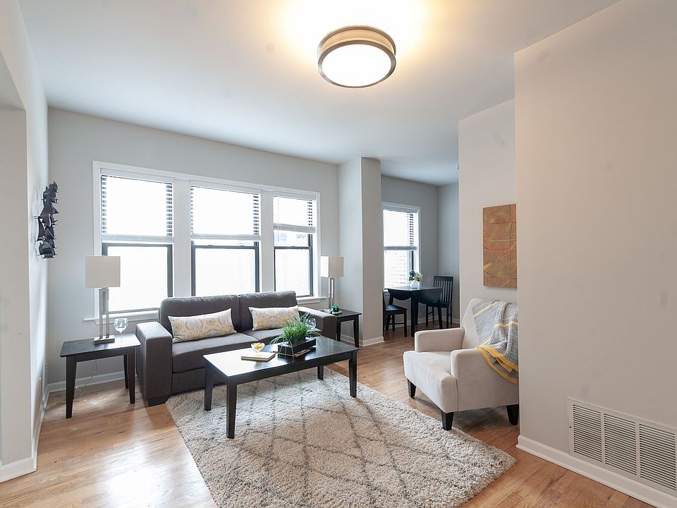 1st image of 931 W Leland Ave APT 403