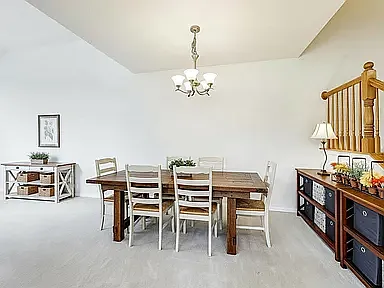 1117 McKay Cir — Photo 5