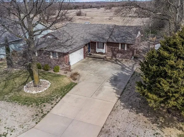 810 Rivera Dr, Mulvane, KS 67110