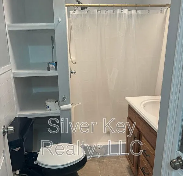 140 Arkansas Ln — Photo 10