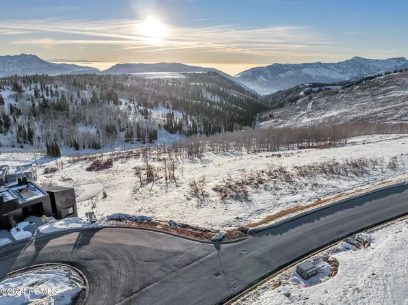 8449 E Summit Pass Rd #43R, Eden, UT 84310