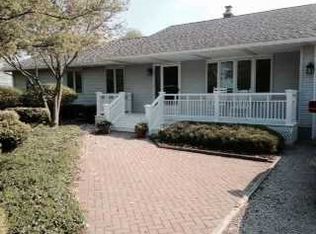 5479 Stewart Rd, Monroe, MI 48162