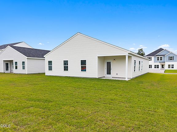 2nd image of 1153 Garland Lake Cir SW