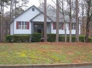 169 Kingswood Dr, Ellenwood, GA 30294