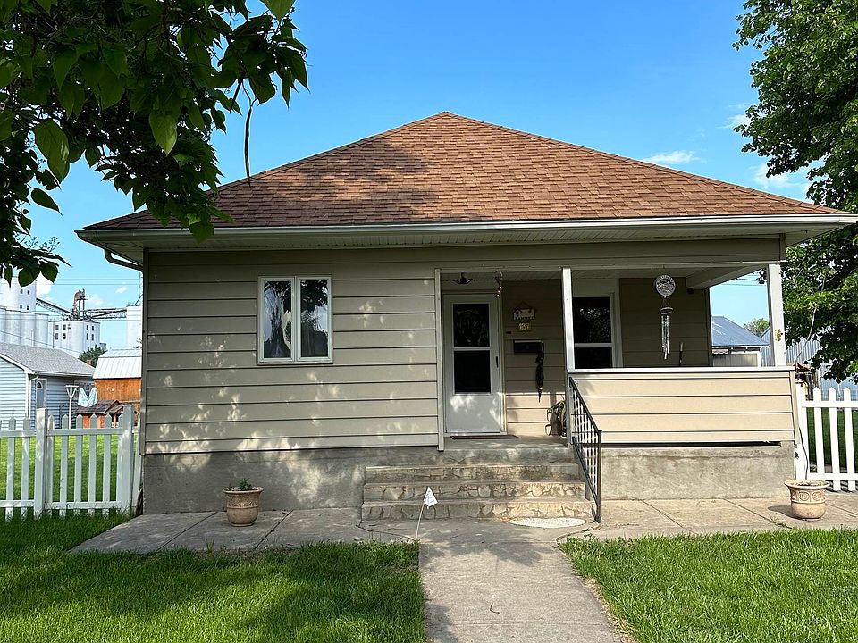 137 S Ctr, NE 69045 MLS 32677 Zillow