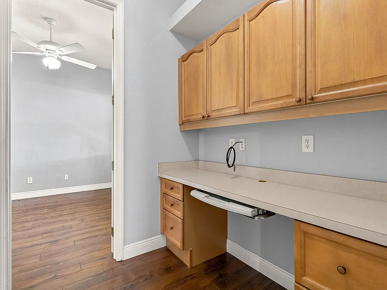 2869 Paige Dr — Photo 24