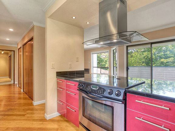 2nd image of 21925 7th Ave S APT 115
