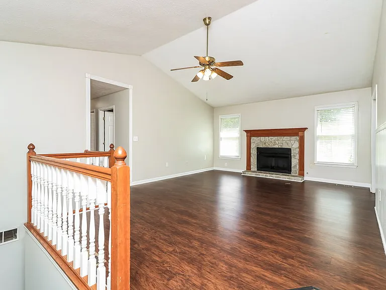 134 Oak Landing Dr S — Photo 5