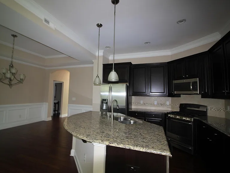 1605 Hemby Ridge Ln — Photo 9