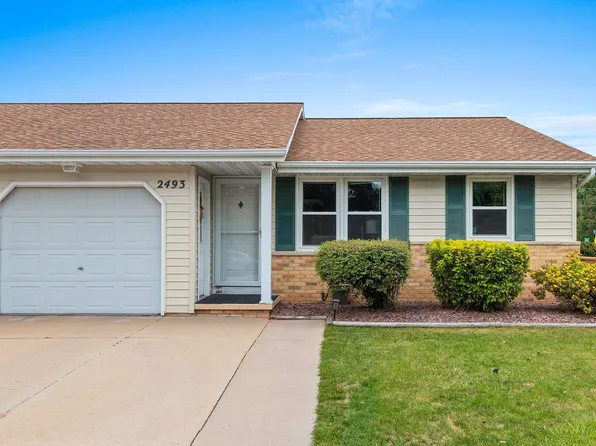2493 Garden Park Ter #B, Green Bay, WI 54311