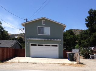 495 Burnham Rd, Oak View, CA 93022