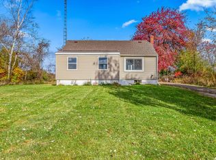 12860 N Adams Rd, North Adams, MI 49262