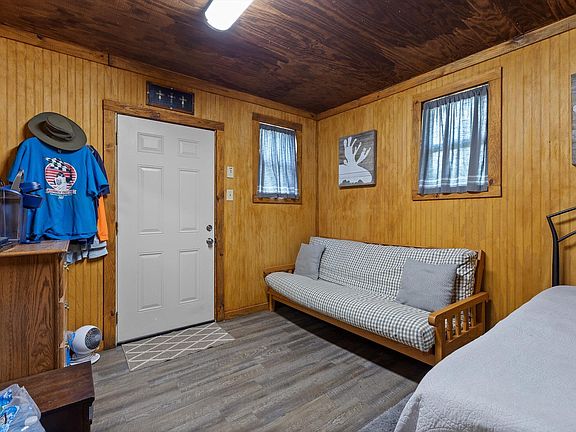 144th image of 1020 Thomas Rd