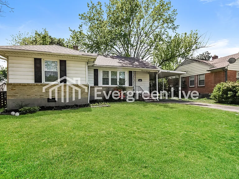 4699 Durbin Ave — Photo 2