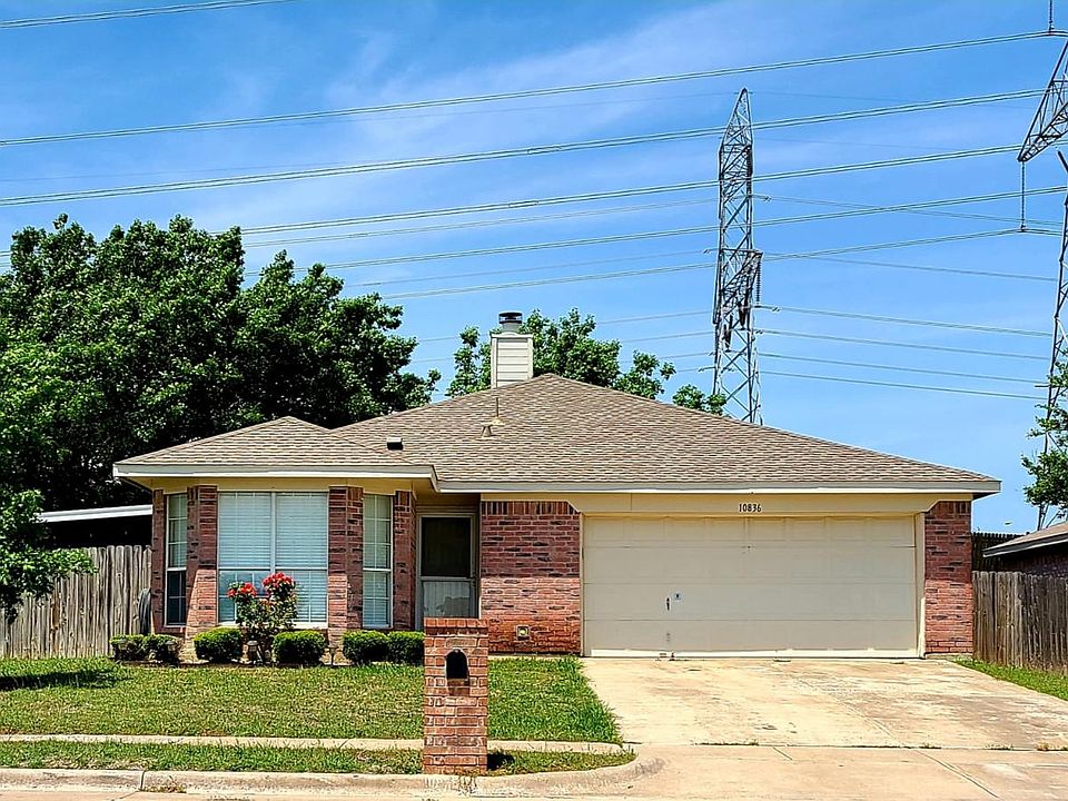10836 Cobblestone Dr, Benbrook, TX 76126 Zillow