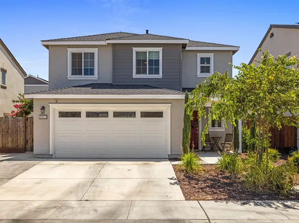 6422 Maple Leaf Ln, Riverbank, CA 95367