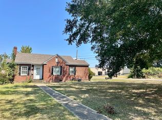 139 King St, Columbus, MS 39702