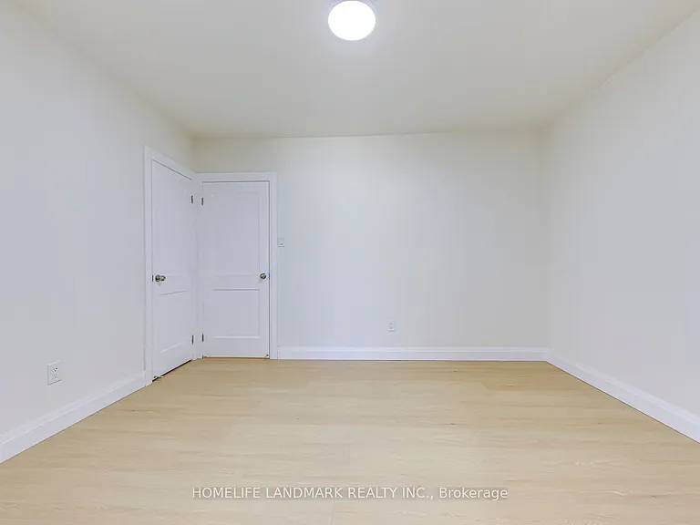 451 Sandmere Pl — Photo 14