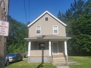 892 E 144th St, Cleveland, OH