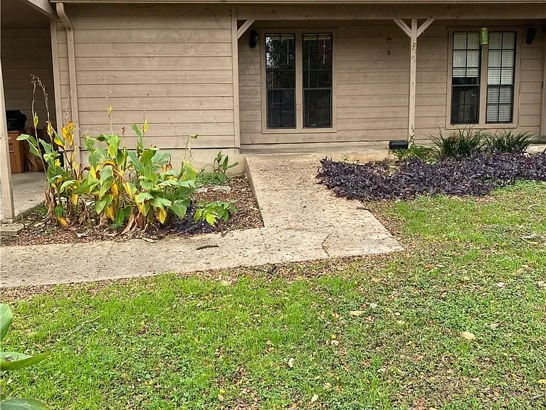 8004 Dowling Cv #A — Photo 1