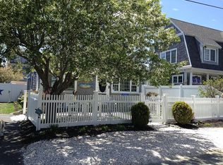 24 Feake Ave, Sandwich, MA 02563