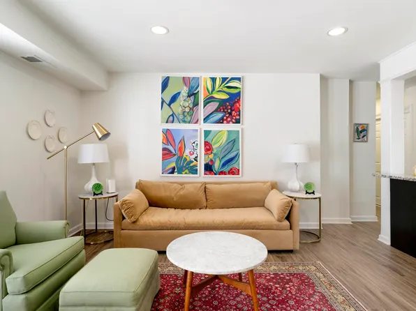 1800 Jefferson Park Ave, Charlottesville, VA 22903