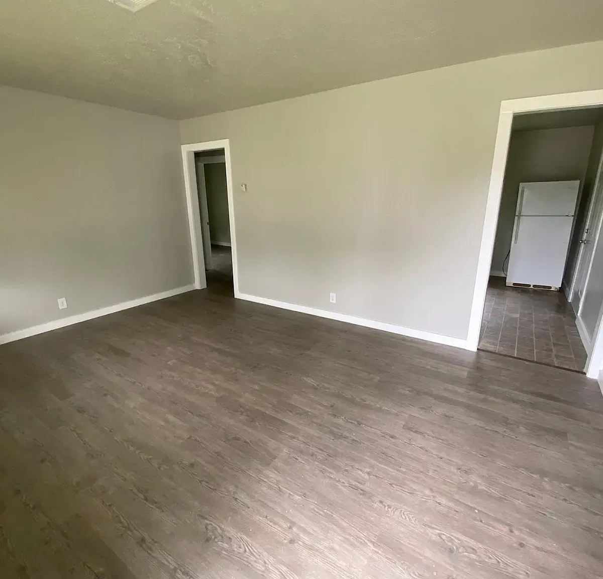 2 bed, 915 sqft, $1,150 — Photo 3