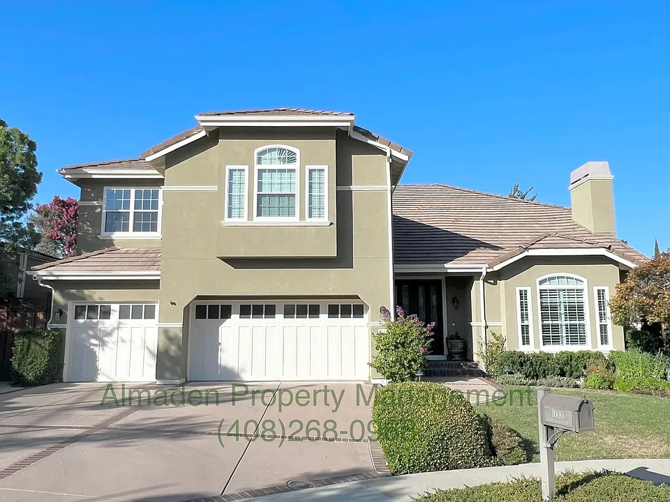 7000 Sterling Gate Ct