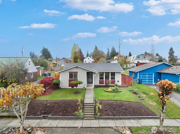 2232 E Wright Ave, Tacoma, WA 98404