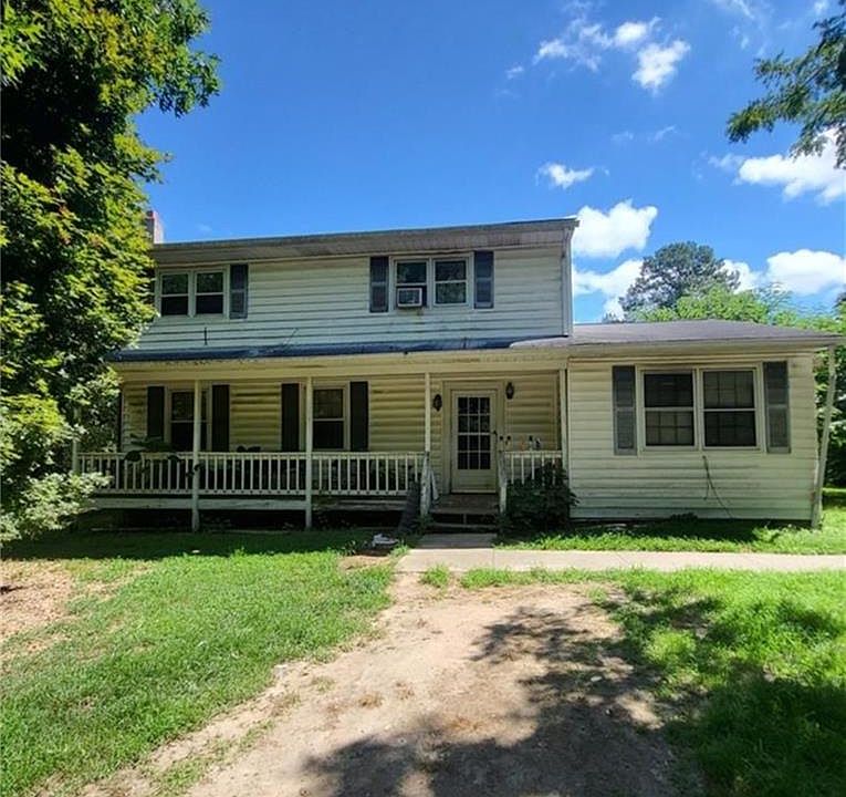 1st image of 4523 Stormont Rd