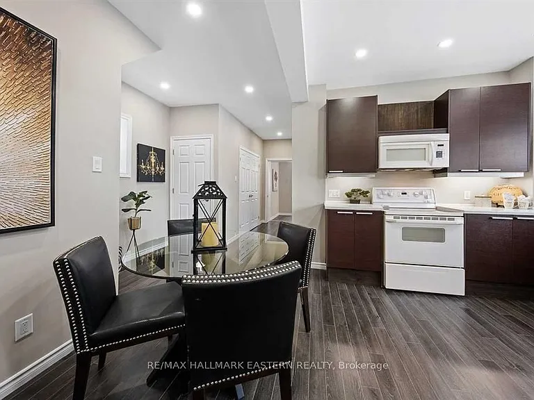 184 Park St N #MAIN FLOOR — Photo 10