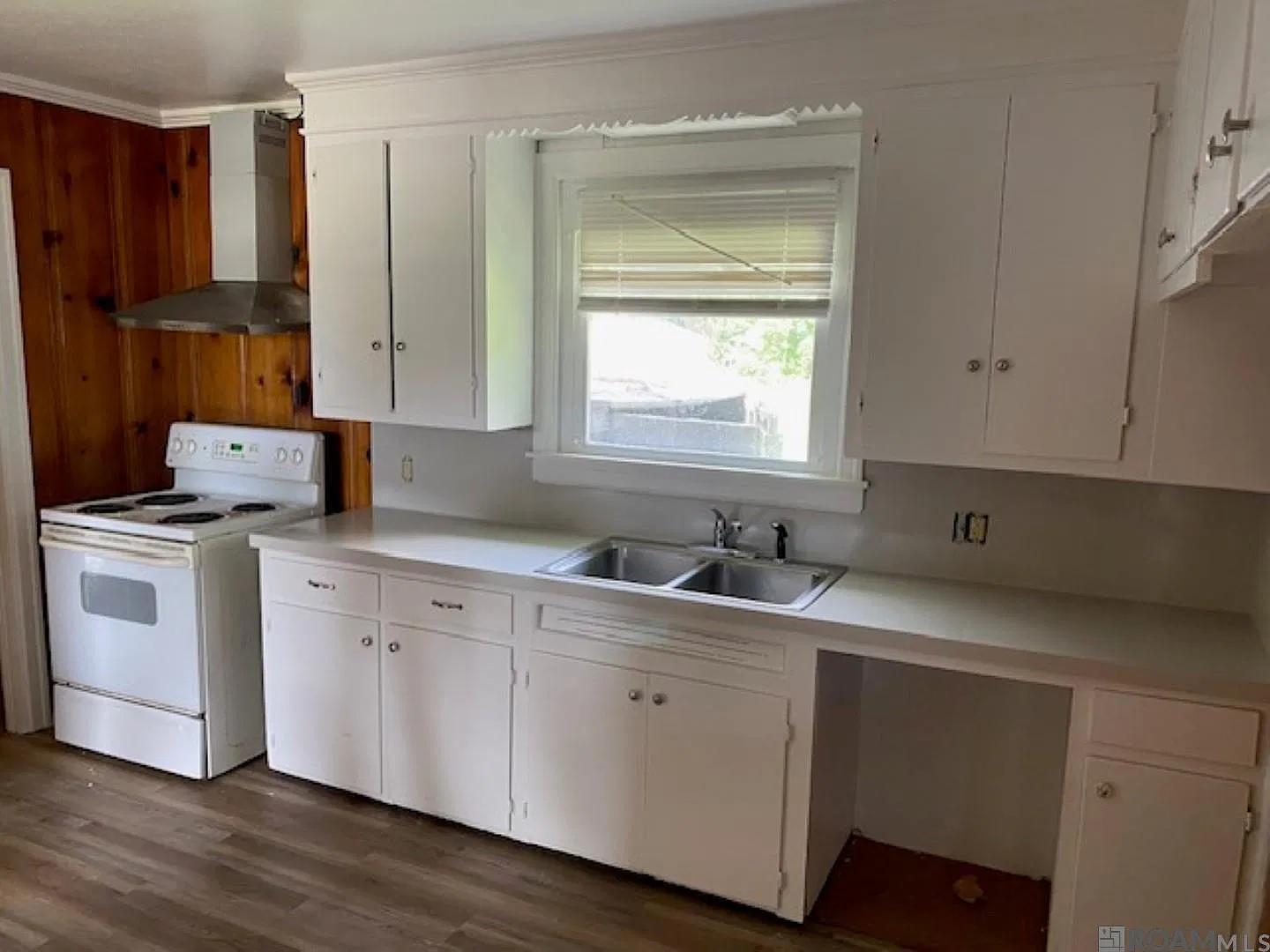 3 bed, 1700 sqft, $1,700 — Photo 3