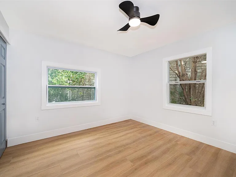 613 Citrus St — Photo 18