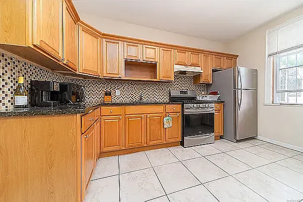 356 Underhill Ave #1 — Photo 3