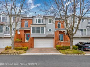 53 Rivergate Way, Long Branch, NJ 07740