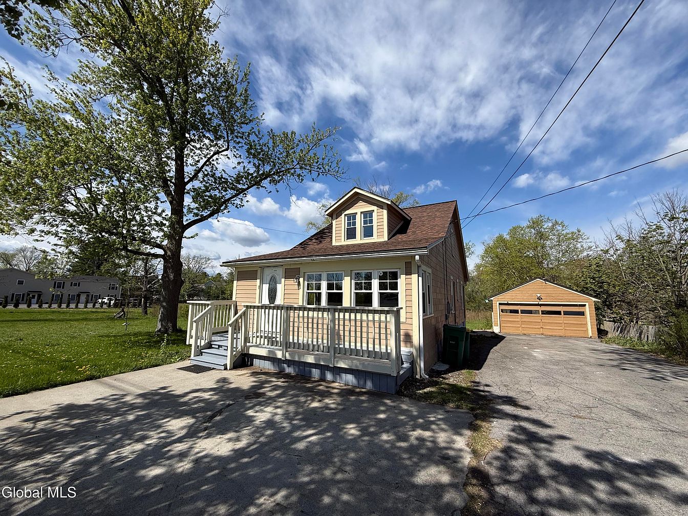 1st image of 2727 Balltown Road